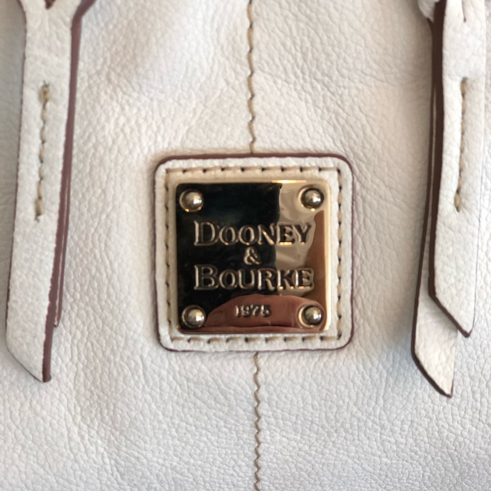 Additional photos Dooney & Bourke vintage 1975 bag